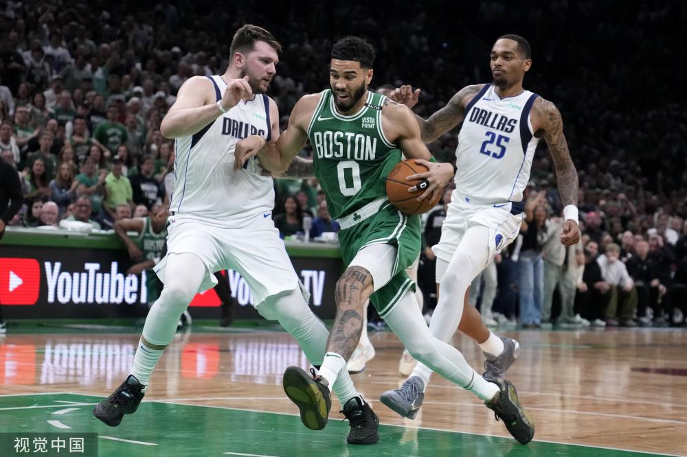 衣室中扮演 衣室中扮演